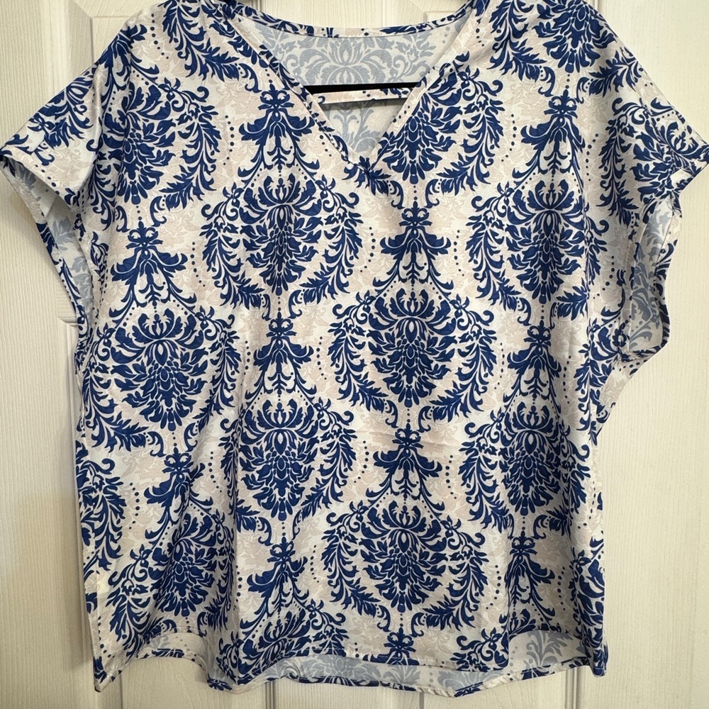 Blue and Cream Damask  blouse XL